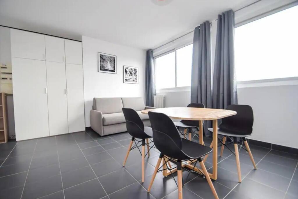 Escale-Marne Fr - 102 - Free Parking - Free Luggage Storage - All Equipped - Linen Included - Washing Machine - 10Mn Walk Metro 8 - Rer A - Panoramic View - From 1 To 4 Guests Maisons-Alfort Eksteriør billede