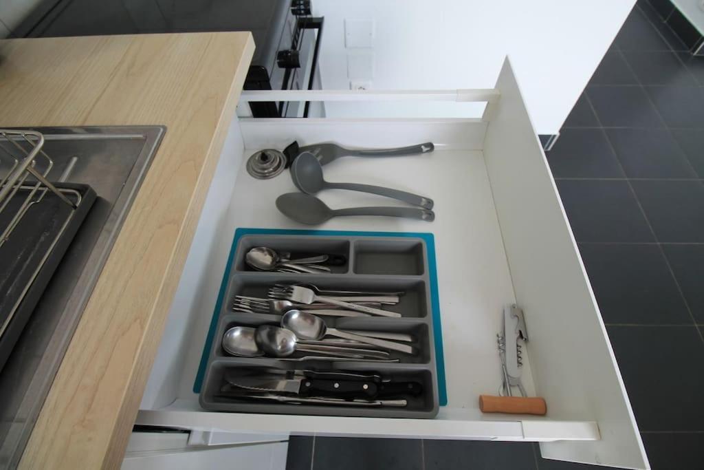 Escale-Marne Fr - 102 - Free Parking - Free Luggage Storage - All Equipped - Linen Included - Washing Machine - 10Mn Walk Metro 8 - Rer A - Panoramic View - From 1 To 4 Guests Maisons-Alfort Eksteriør billede