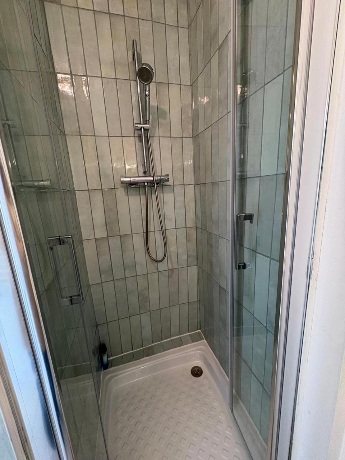 Escale-Marne Fr - 102 - Free Parking - Free Luggage Storage - All Equipped - Linen Included - Washing Machine - 10Mn Walk Metro 8 - Rer A - Panoramic View - From 1 To 4 Guests Maisons-Alfort Eksteriør billede